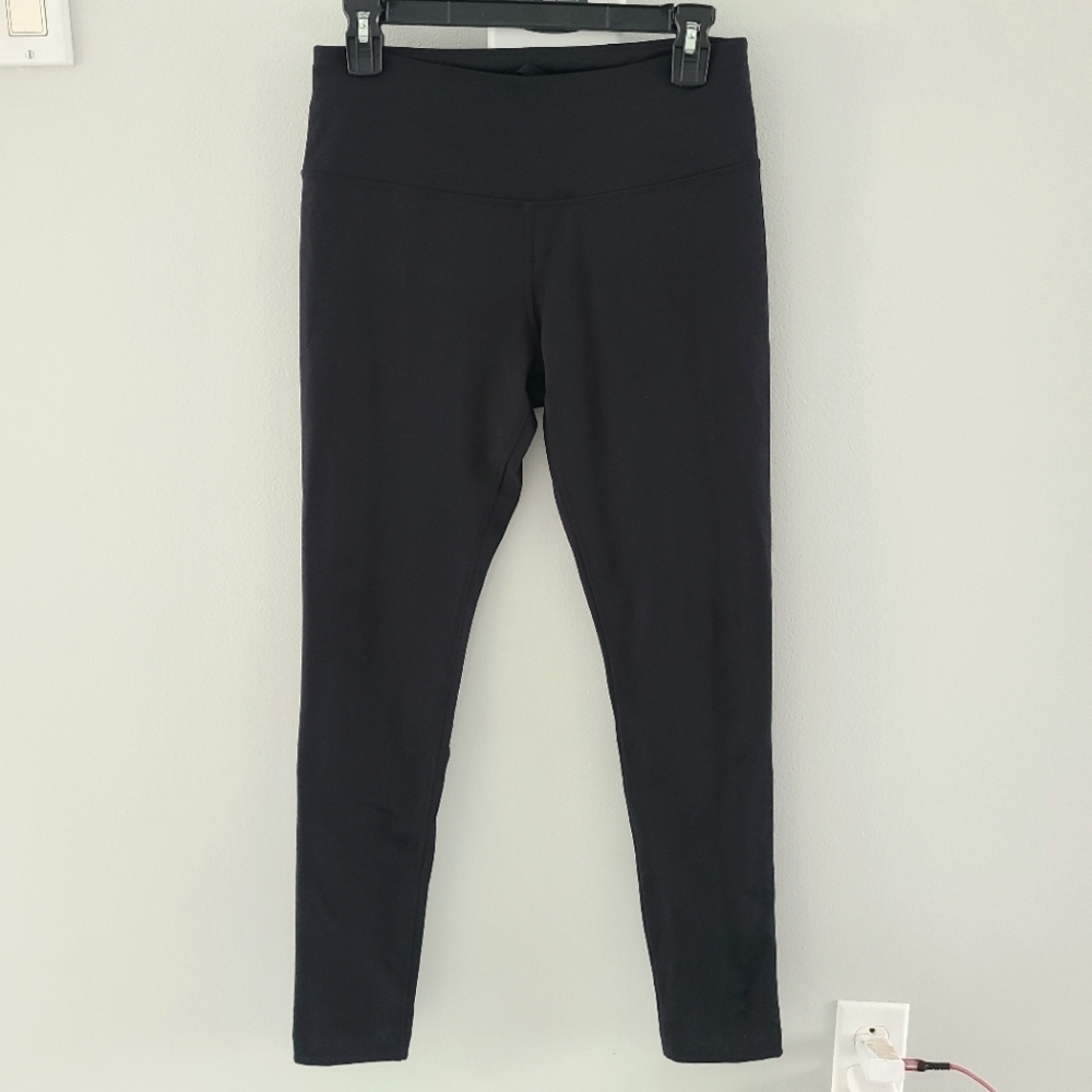 Mondetta Black Cold Gear Leggings